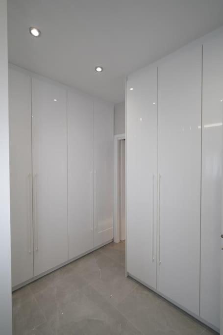 Brand New 3Br With 2 Bathrooms Marousi Apartment Ateny Zewnętrze zdjęcie