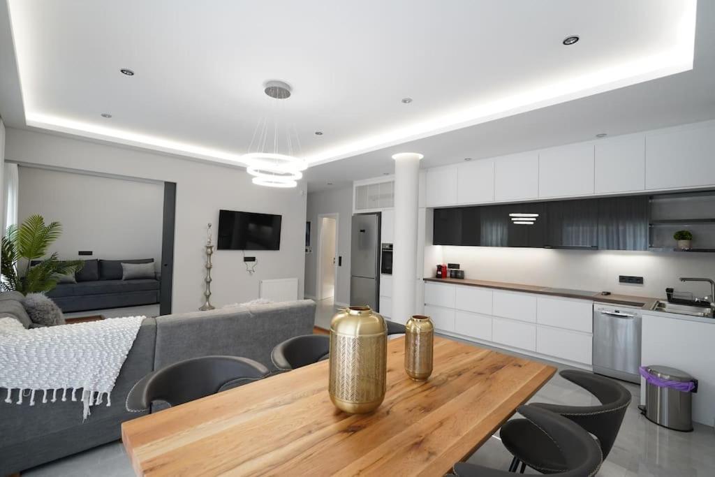 Brand New 3Br With 2 Bathrooms Marousi Apartment Ateny Zewnętrze zdjęcie