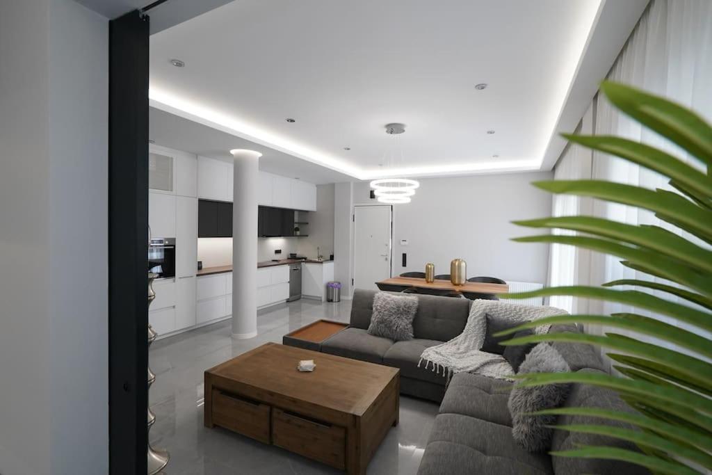 Brand New 3Br With 2 Bathrooms Marousi Apartment Ateny Zewnętrze zdjęcie